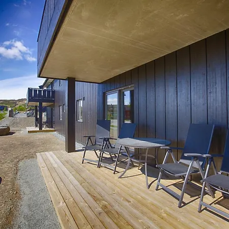 A Family-friendly, Pet-friendly Getaway In Center *