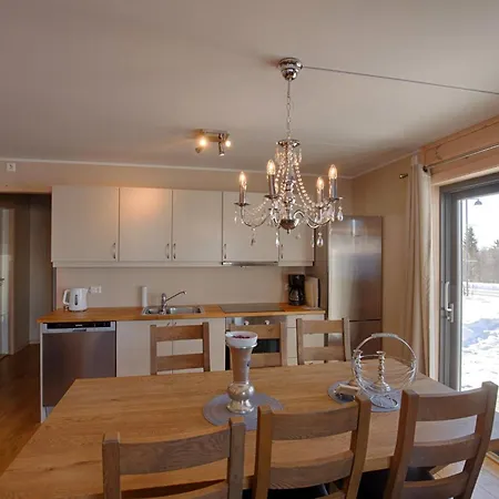 A Family-friendly, Pet-friendly Getaway In Center * Beitostolen