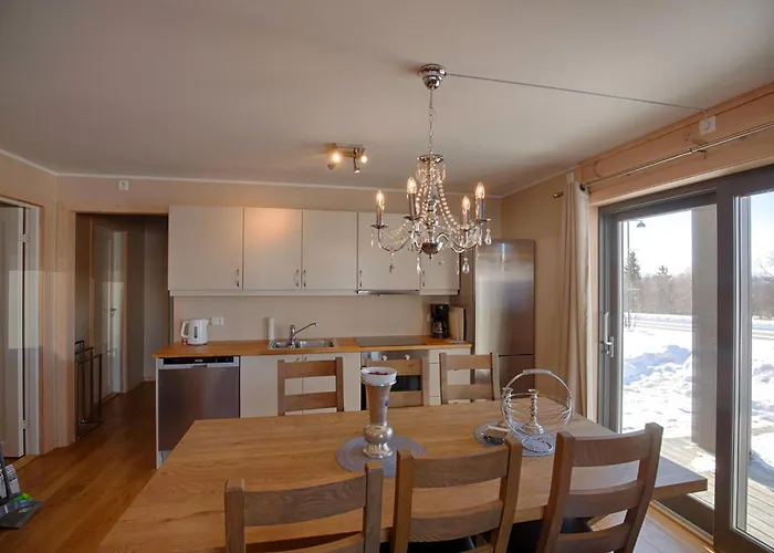 A Family-friendly, Pet-friendly Getaway In Center * Beitostolen